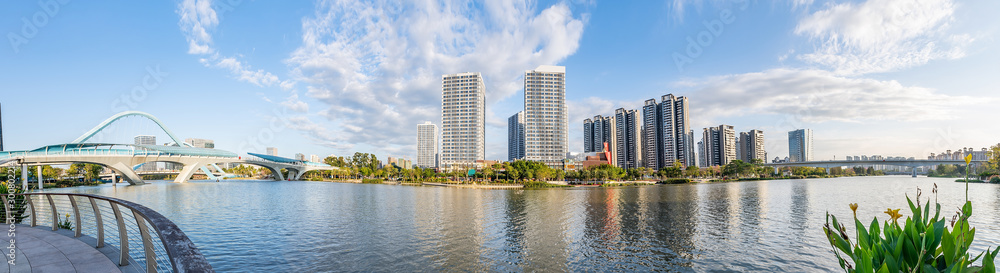 中国广州市南沙区蕉门河滨江风光全景