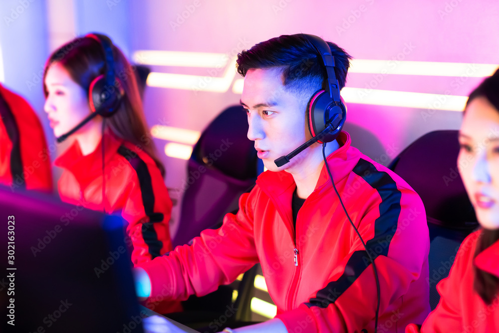 pro cyber sport gamers team