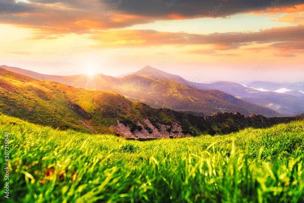 喀尔巴阡山的夏季山脉景观