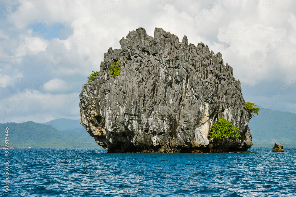 大规模石灰岩露头-菲律宾巴拉望El Nido