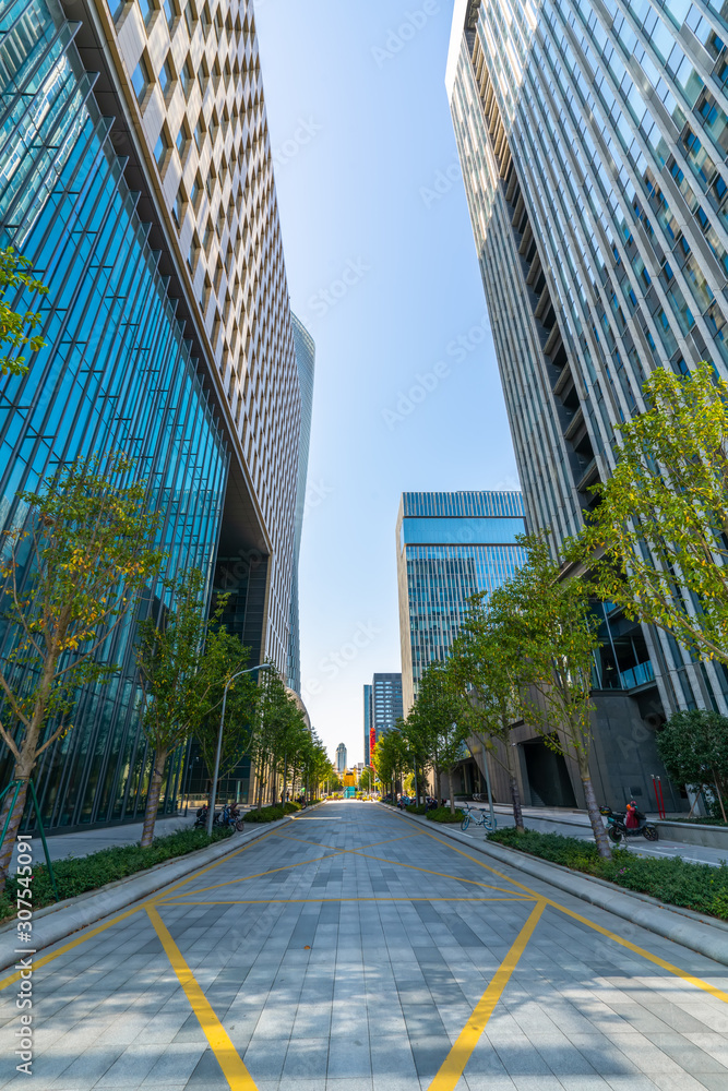 城市现代建筑景观与街景路