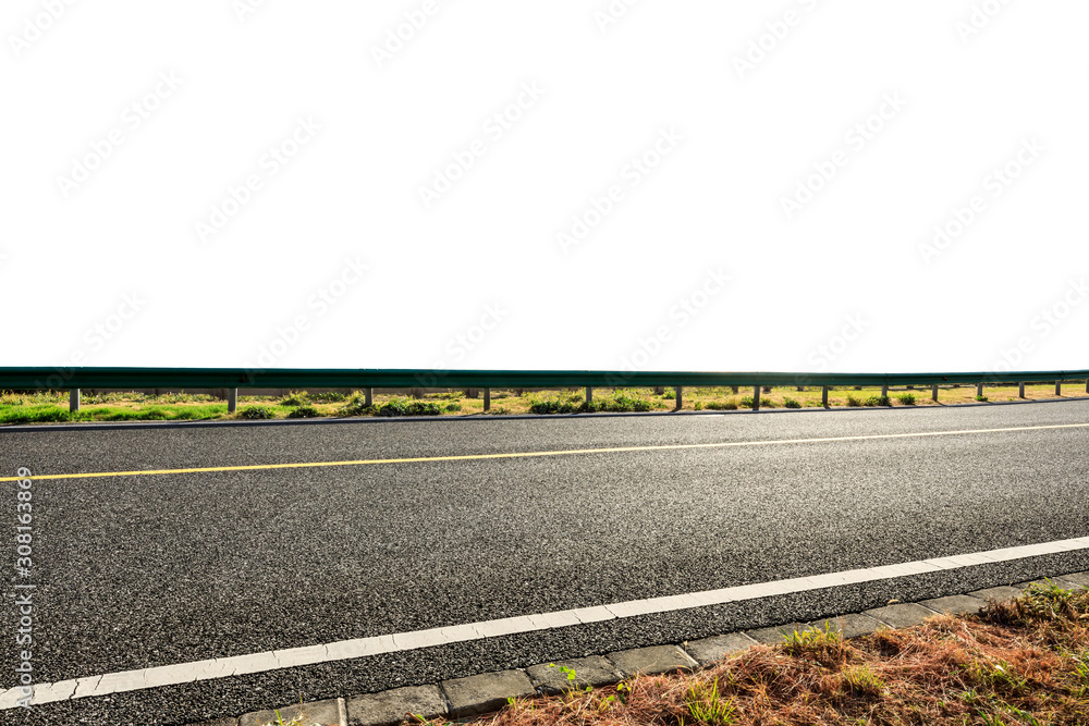 空旷的柏油路公路地面和白色背景。