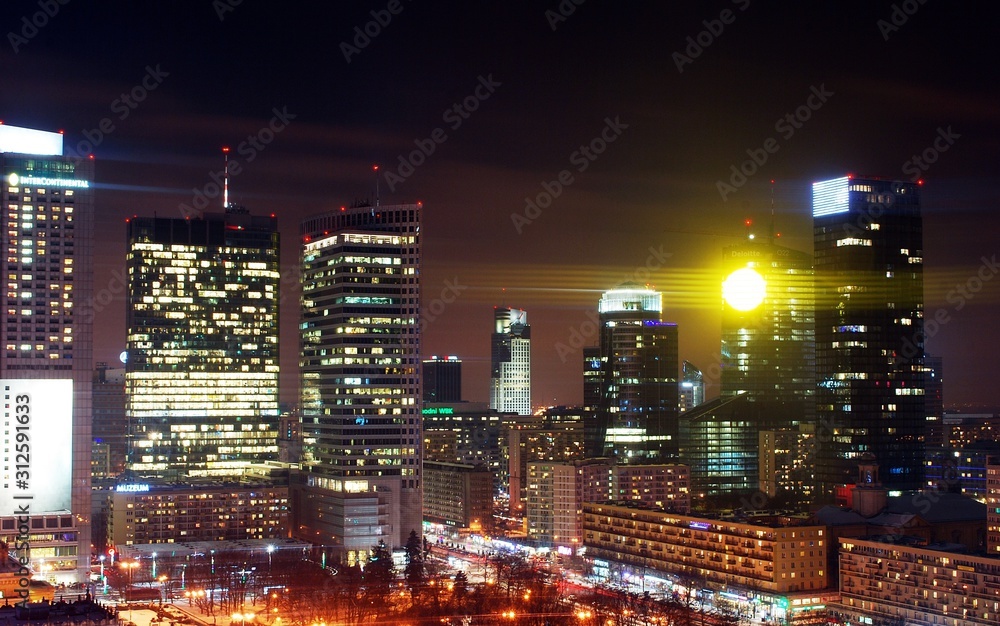 夜晚的城市全景