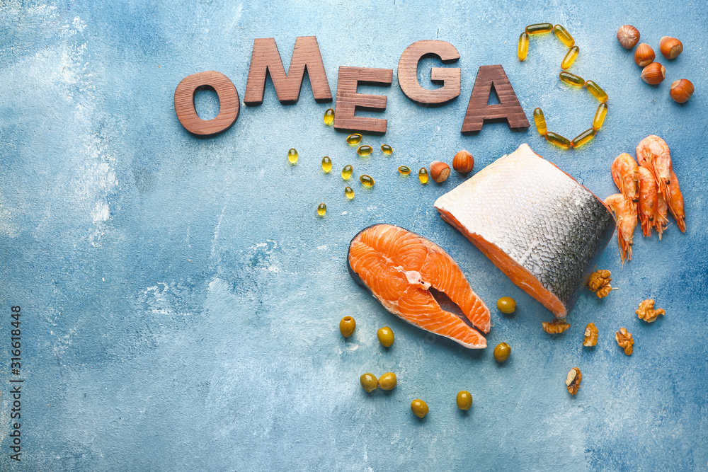 一套高omega 3和鱼油药丸的健康产品