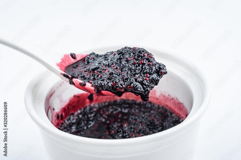 Nutritious and delicious mulberry jam