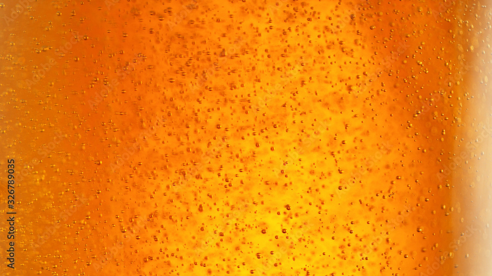 Detail of beer drink with bubbles