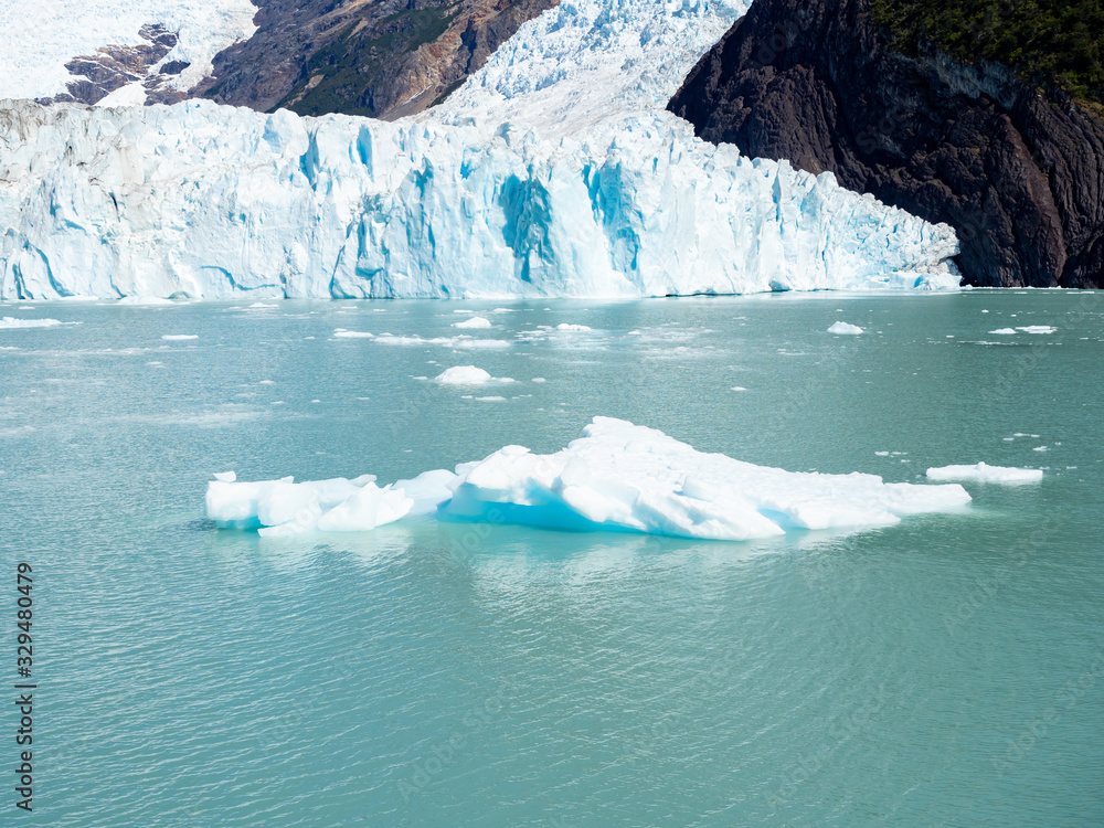 氷河　流氷