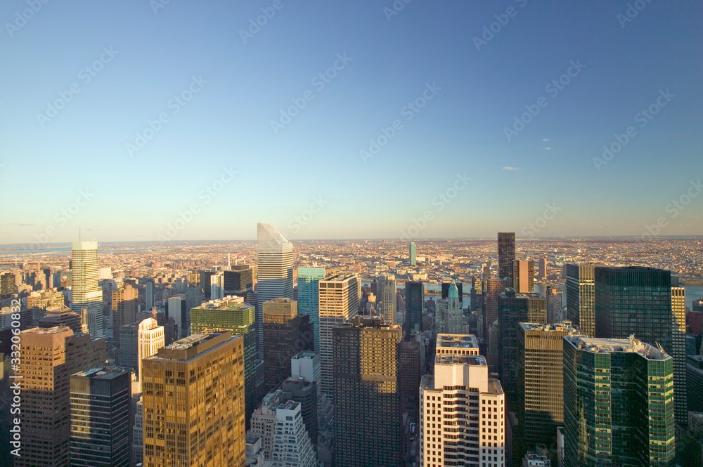 Panoramic views of New York City at sunset looking toward Central Park from Rockefeller Square ÒTop 