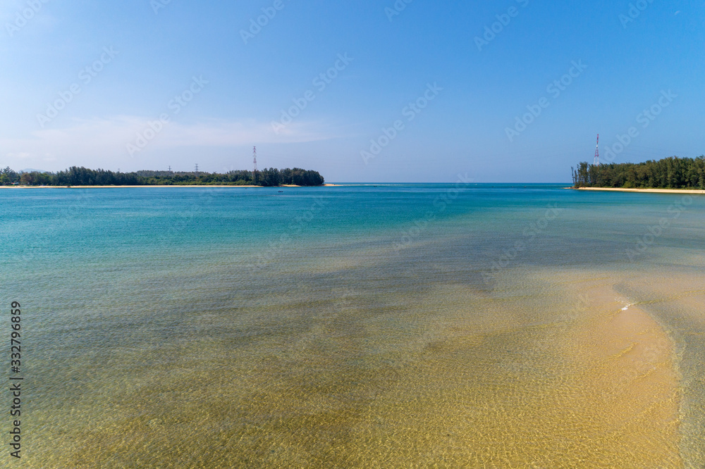 美丽热带海洋的景观自然风光，夏季海面美丽