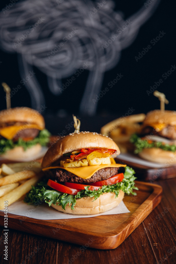 Homemade hamburger with fresh vegetables