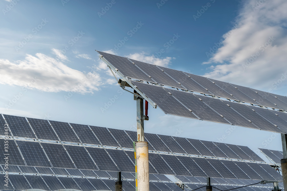 Génération photovoltaïque de panneaux solaires