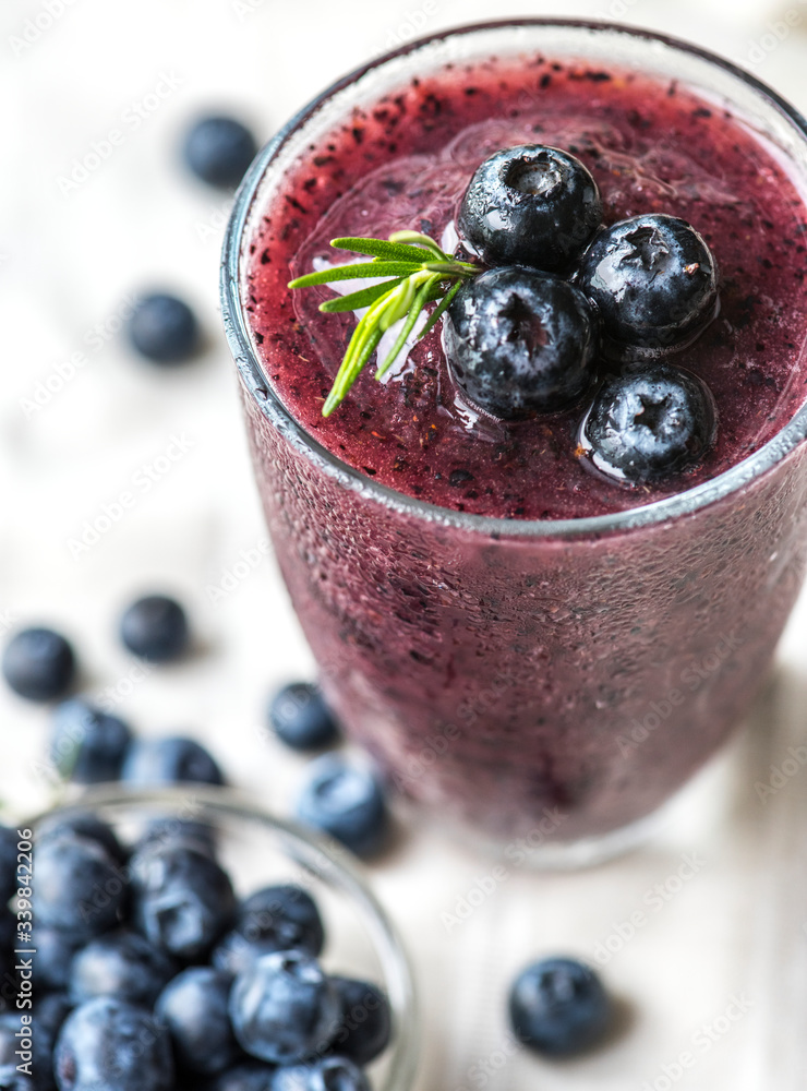 Blueberry smoothie