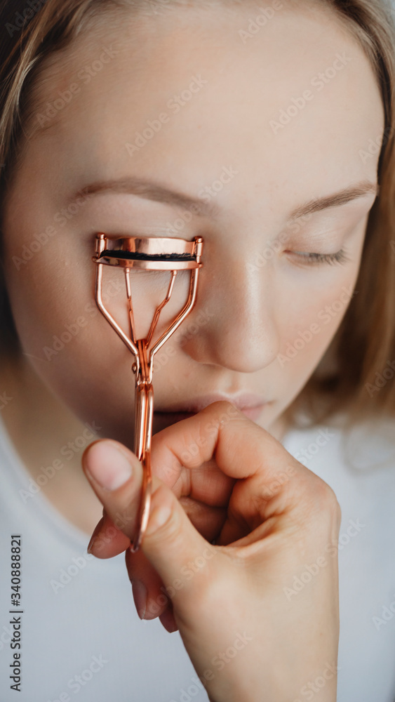 Copper eyelash curler