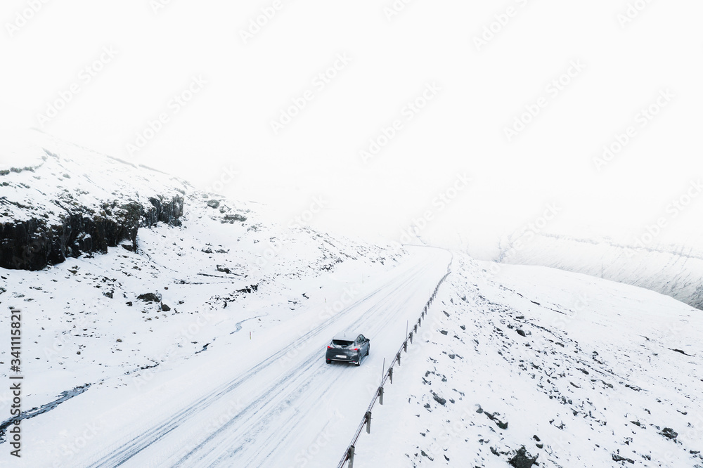 雪地驾驶