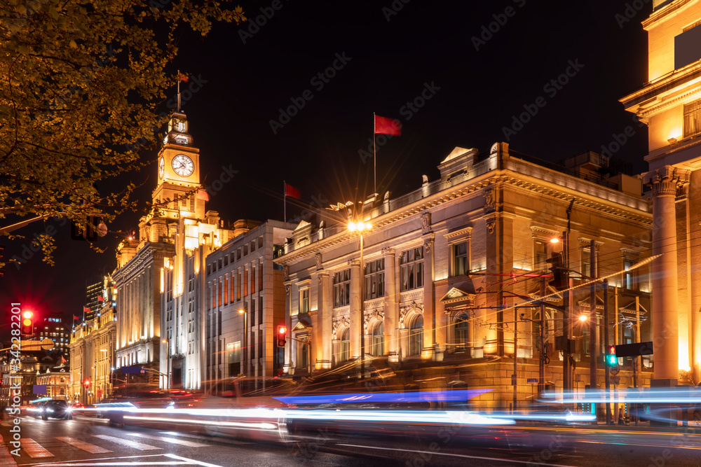 中国上海浦东金融区陆家嘴全景。