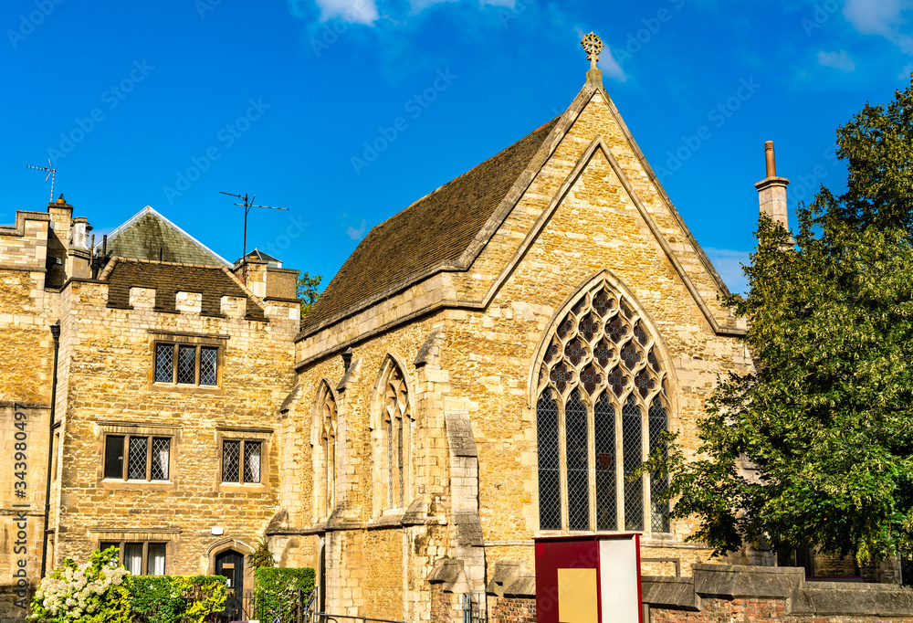 Traditional English houses in Peterborough