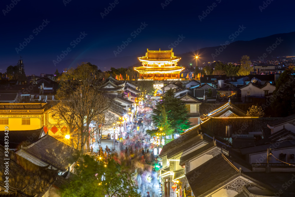 Chinese style building eaves and Diaolianghuadong