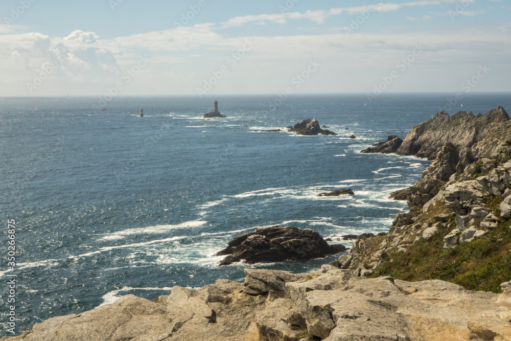 La pointe du raz.
Colorful picture of the 'pointe du Raz' located in Brittany in France.