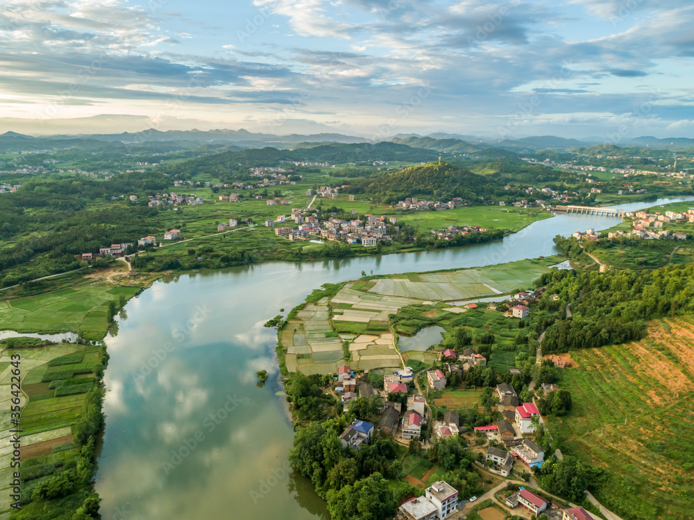 Overlooking the rural green countryside and river, Shaoyang, Hunan, China。