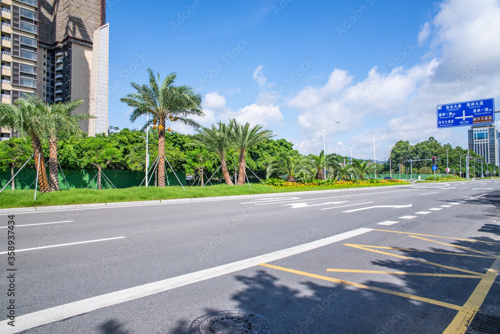 广州市南沙区港前大道南，城市道路风光