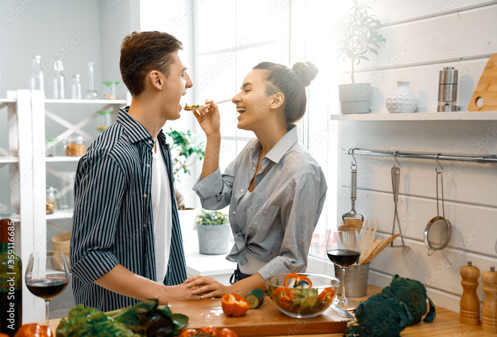 couple is preparing the proper meal