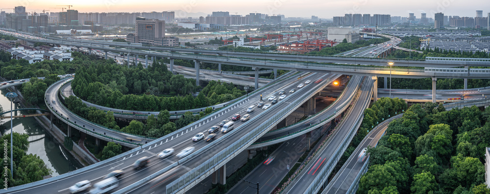 高速公路上的交通