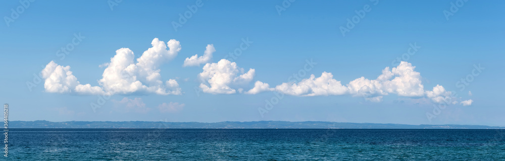 Perfect sky and water of ocean