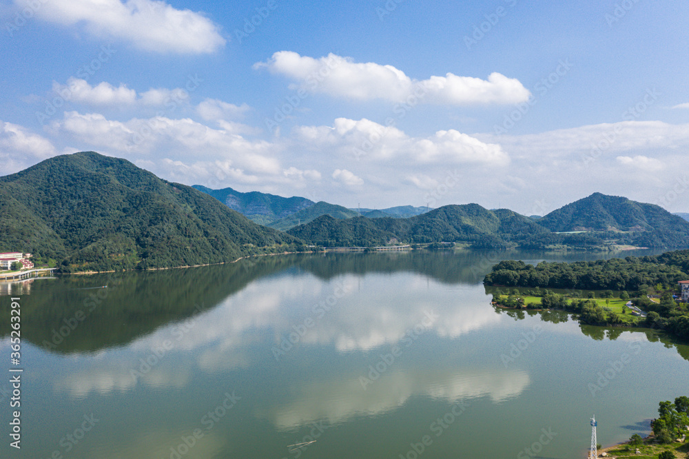 中国杭州的青山湖