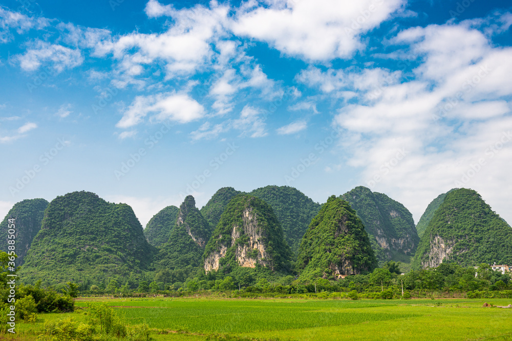 中国广西桂林农村喀斯特山区景观