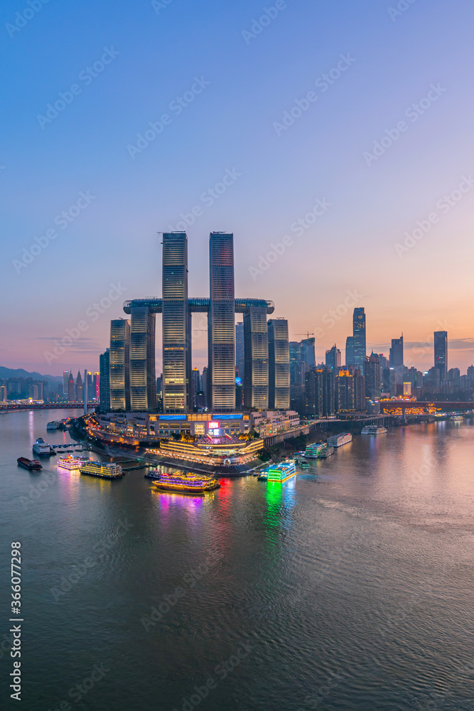 中国重庆朝天门码头夜景