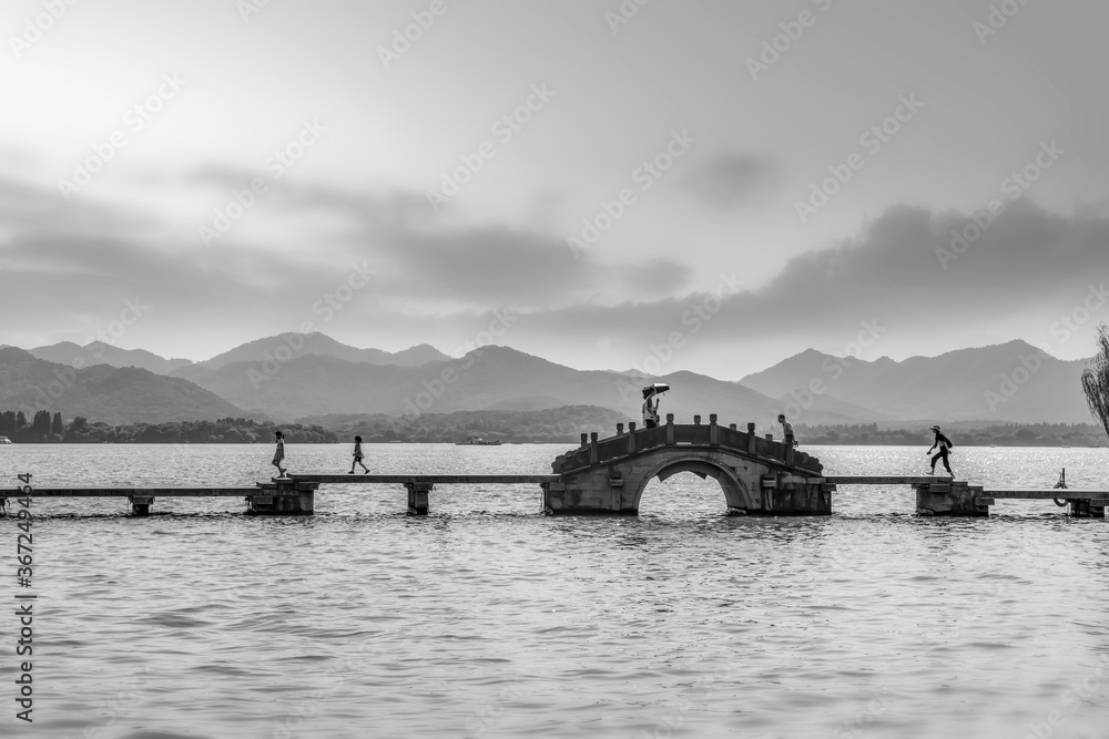 Hangzhou West Lake stone bridge and natural scenery