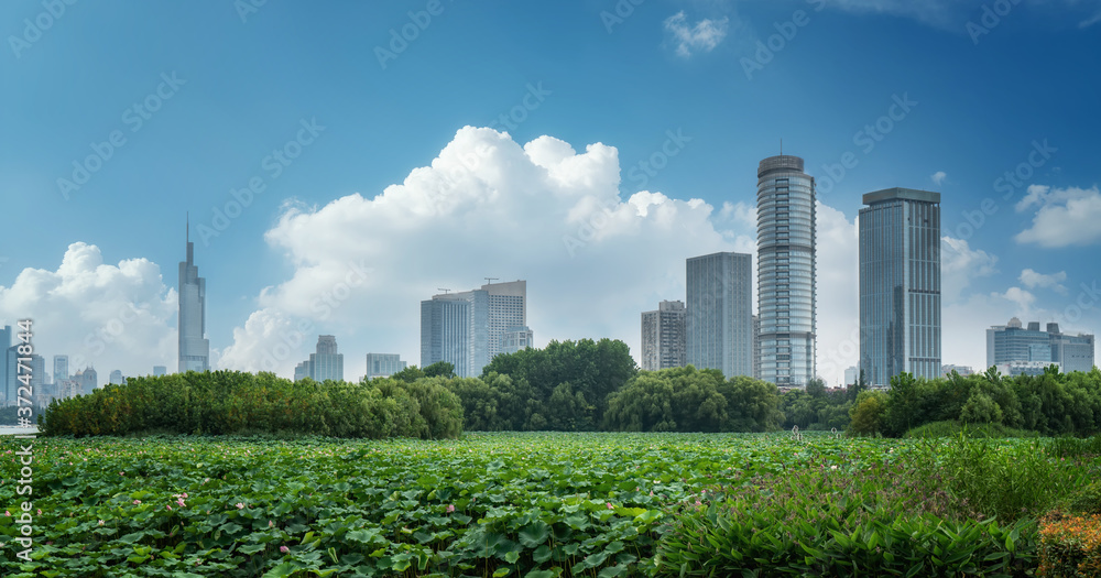 南京现代城市建筑的天际线