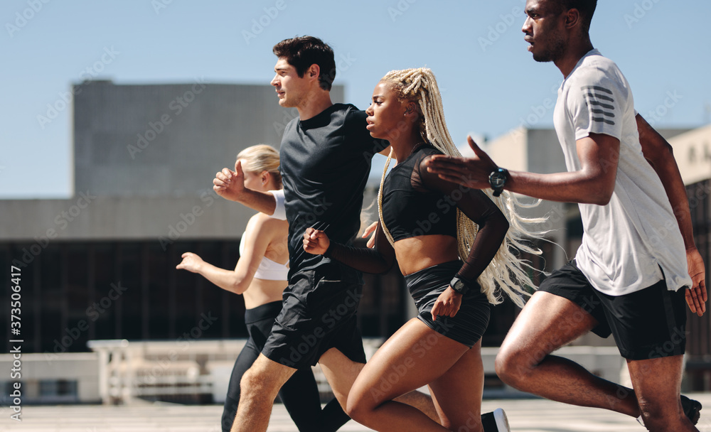 Street running club