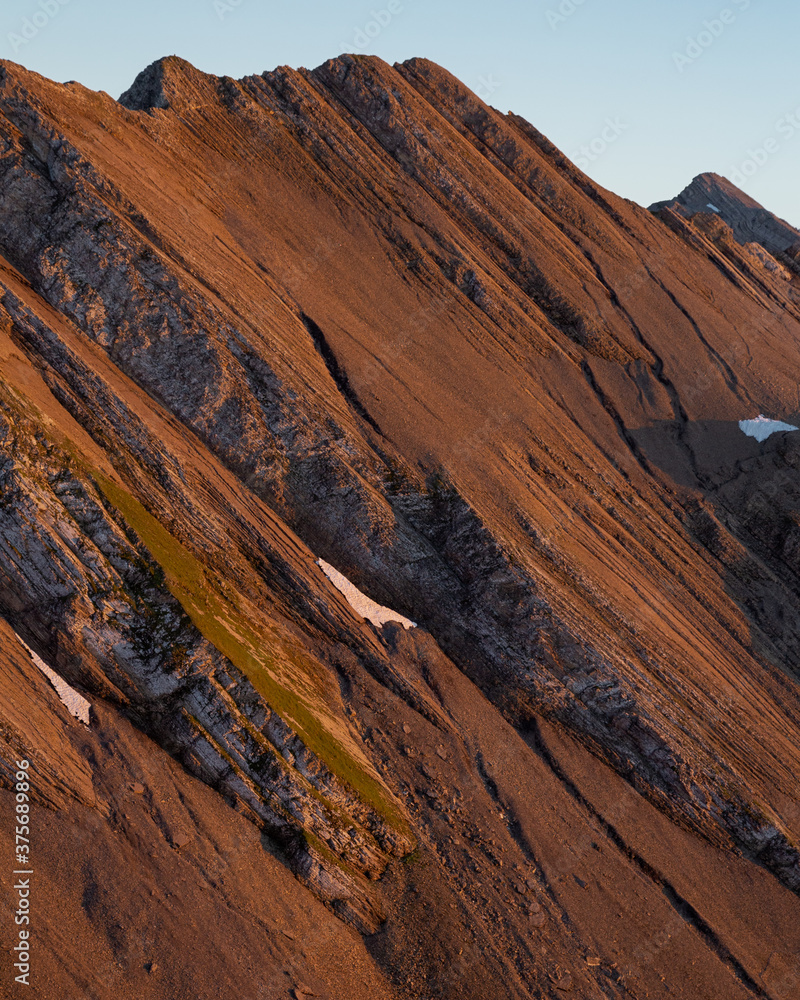 red rocks in the mountains