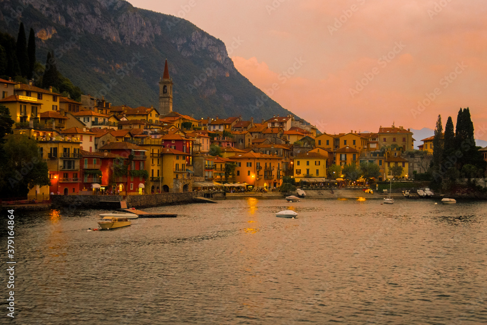 lake como in the golden hour