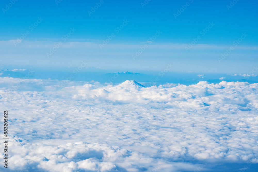 雲の上の空