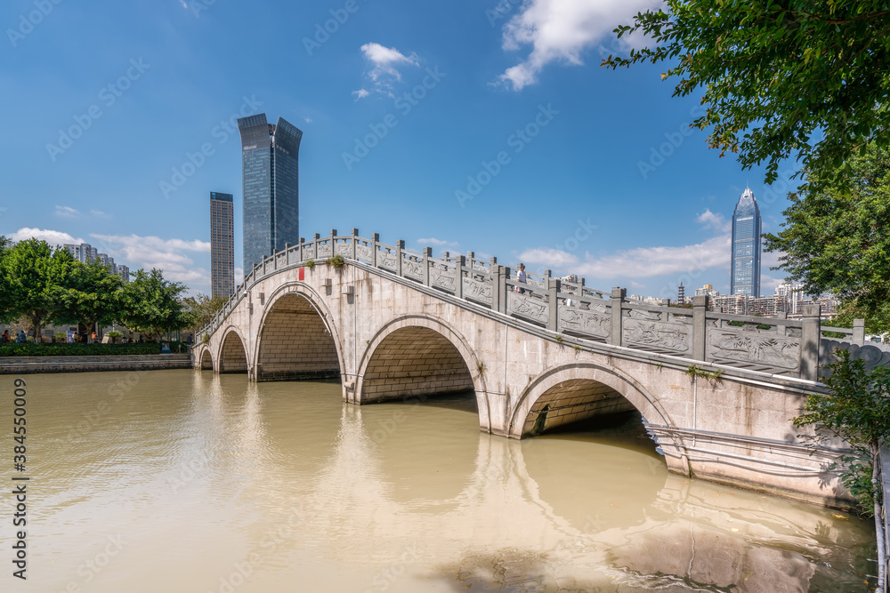 温州南塘街道古建筑与现代城市建筑景观