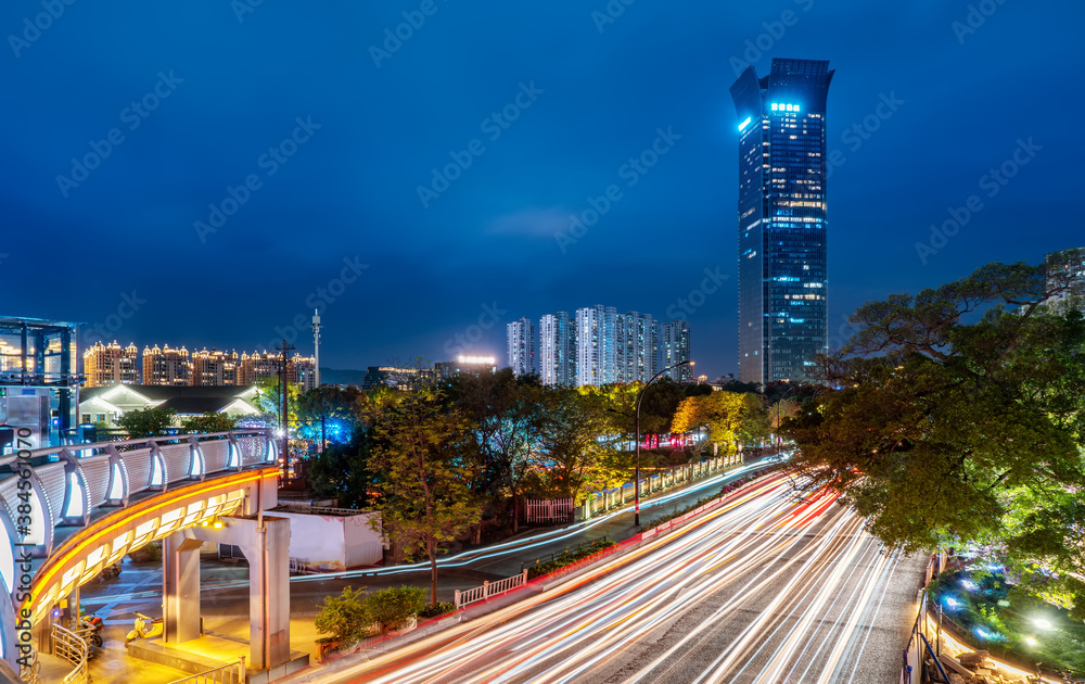 温州南塘街道古建筑与现代城市建筑夜景