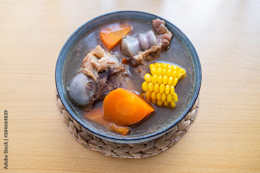 Guangdong Lao Huo Liang Soup Corn Carrot Pork Bone Soup