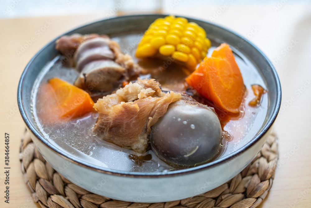 Guangdong Lao Huo Liang Soup Corn Carrot Pork Bone Soup