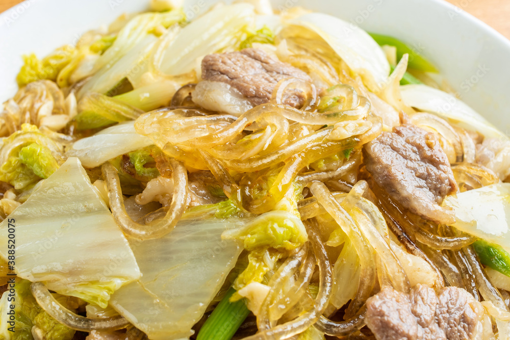 Chinese northeastern cabbage stewed vermicelli