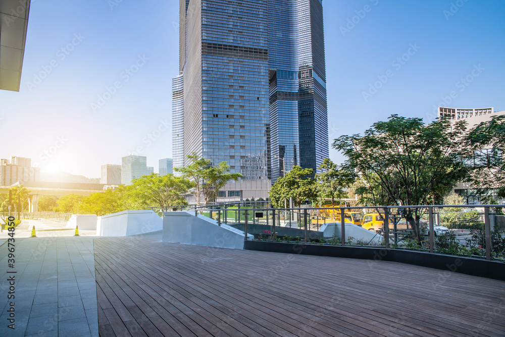 中国广州南沙CBD大楼和空地