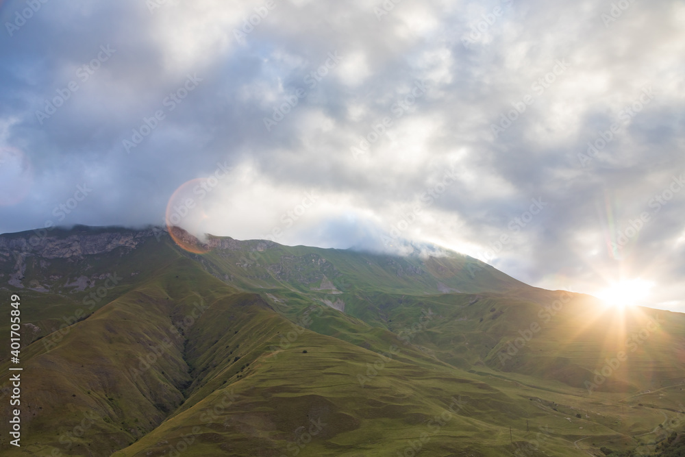 高加索地区的青山景观