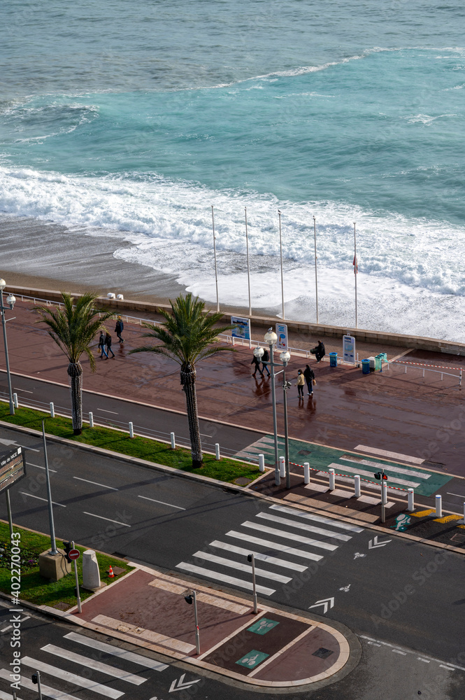 Promenade des Anglais à Nice sur la Côte-dAzur en France