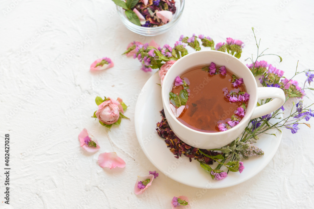 浅底花茶杯