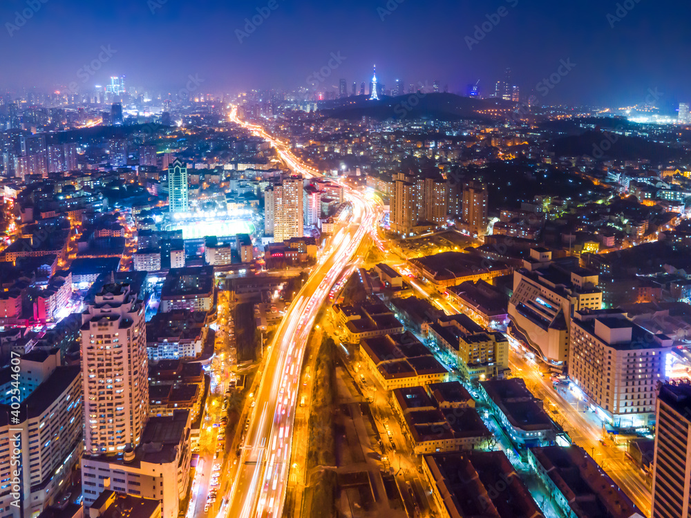 夜间航拍青岛城市建筑景观