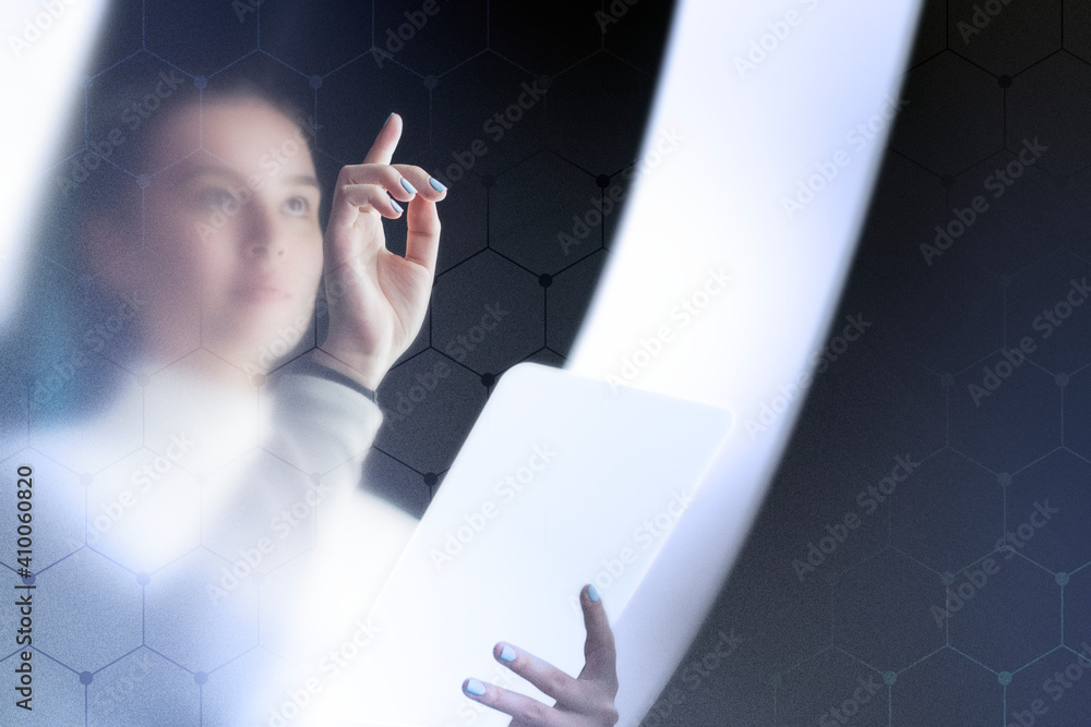 Large transparent presentation screen in a research center