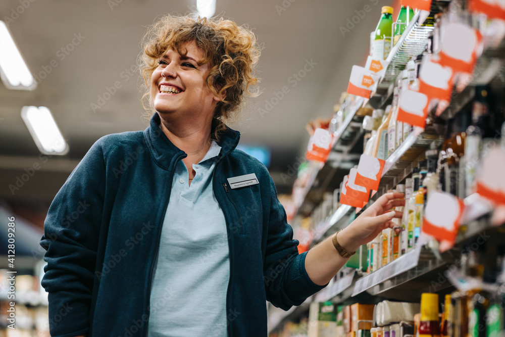 Grocery store manager