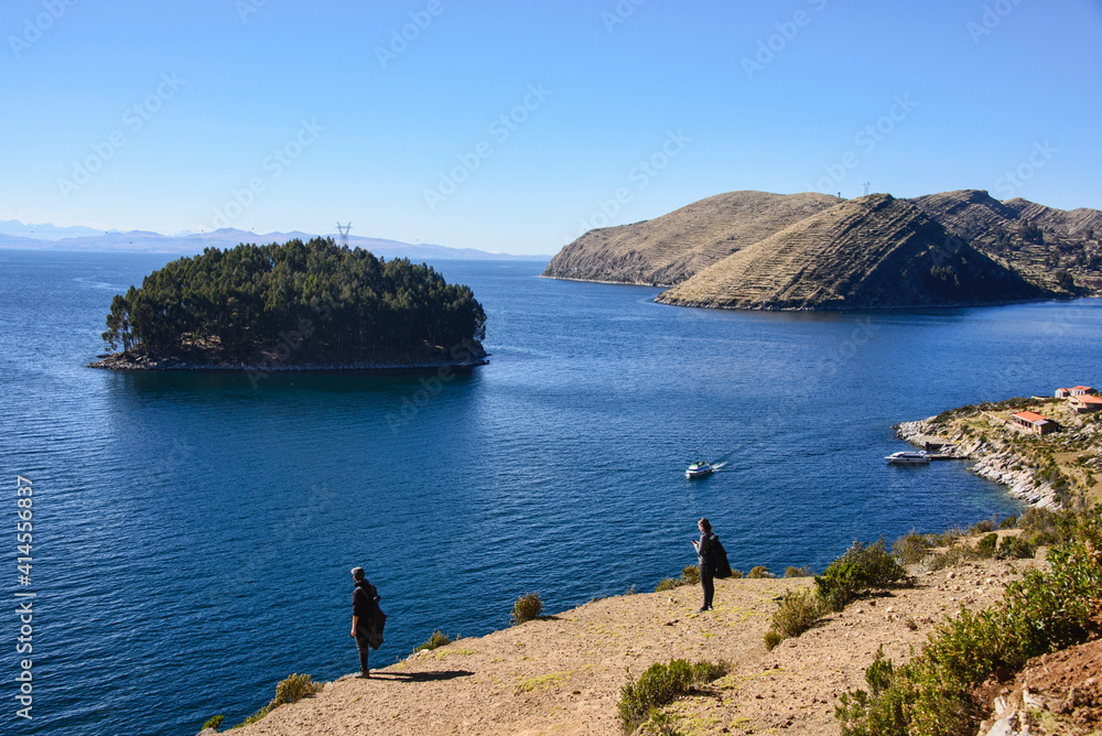 玻利维亚太阳岛的喀喀湖全景