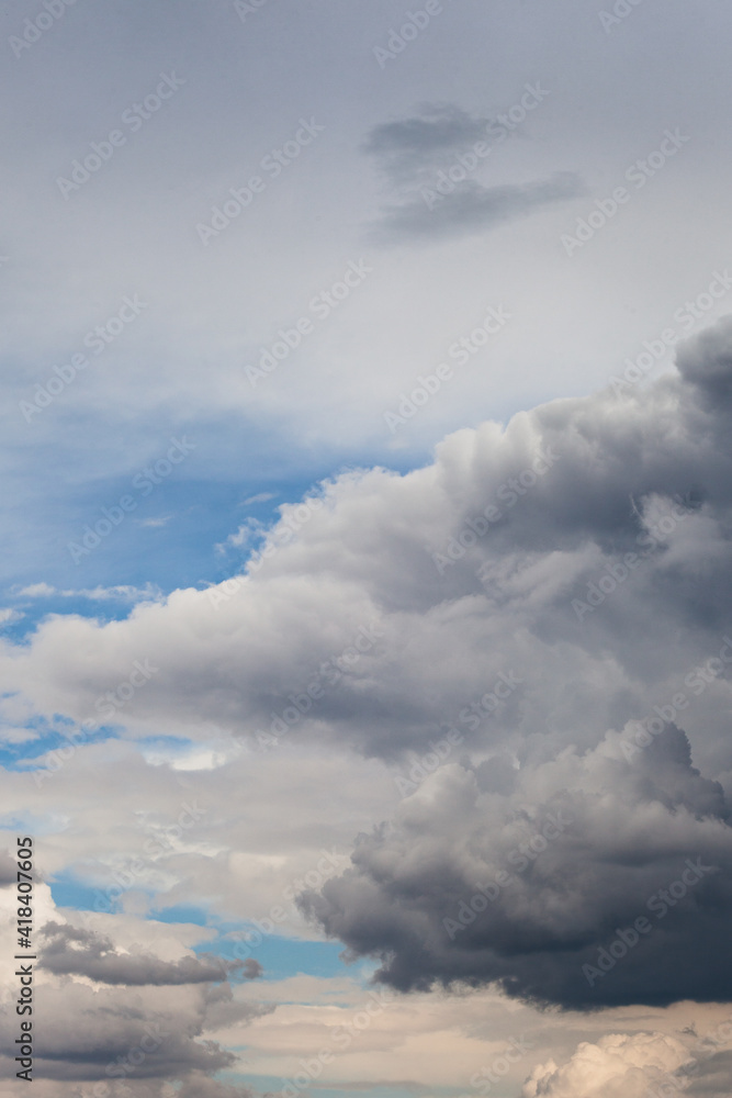 暴风雨般的天空